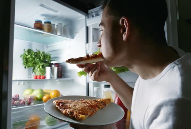 6 Foods Should not eat before sleep