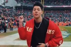 Who is Jackson Mahomes, and why is he popular over TikTok