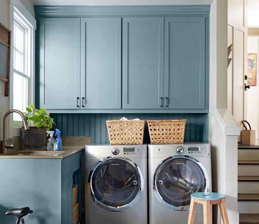 How to Clean Non-Clothing Items at the Laundromat Non-Clothing Items