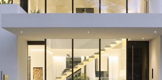 FAMOUS AREAS TO PURCHASE COMMERCIAL PROPERTY IN LAHORE FAMOUS AREAS TO PURCHASE COMMERCIAL PROPERTY IN LAHORE