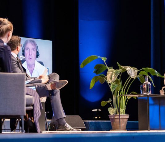 How to boost interactivity at a hybrid conference hybrid conference