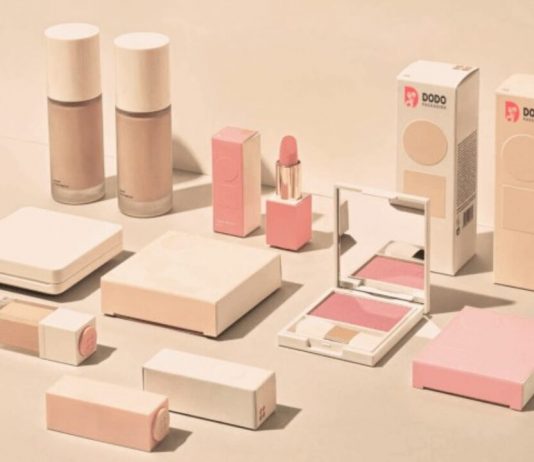 Reasons Why Custom Cosmetic Boxes Enhance The Sales Of Your Brand Cosmetic Boxes