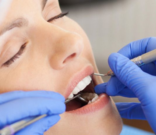 What is the difference between a dental doctor and a best dental surgeon in lahore? A image of best dental surgeon in lahore