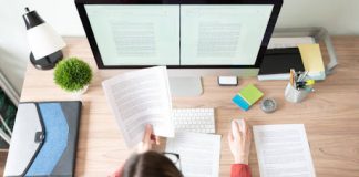 Why Should You Hire A Copywriter To Increase Sales?