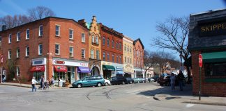 How Might Listcrawler Explore Long Island’s Towns? Listcrawler
