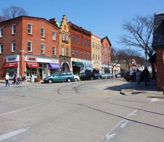 How Might Listcrawler Explore Long Island’s Towns? Listcrawler