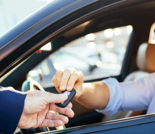 Worried About Buying a Pre-Owned Car? Here’s How to Make it a Good Decision Worried About Buying a Pre-Owned Car Here’s How to Make it a Good Decision - Service My Car