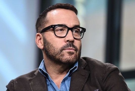 Jeremy Piven Net Worth: From Entourage to Wealth Jeremy Piven Net Worth