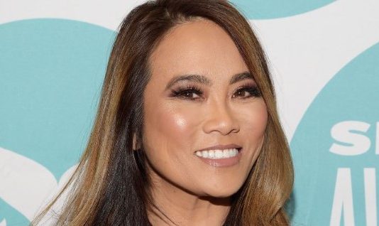 Sandra Lee Net Worth: From Medicine to Millions Sandra Lee Net Worth